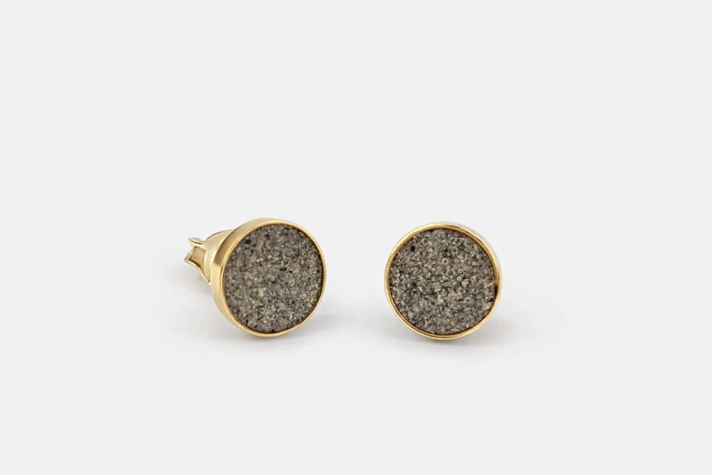 Pendientes de plata 925 chapados en oro con cenizas
