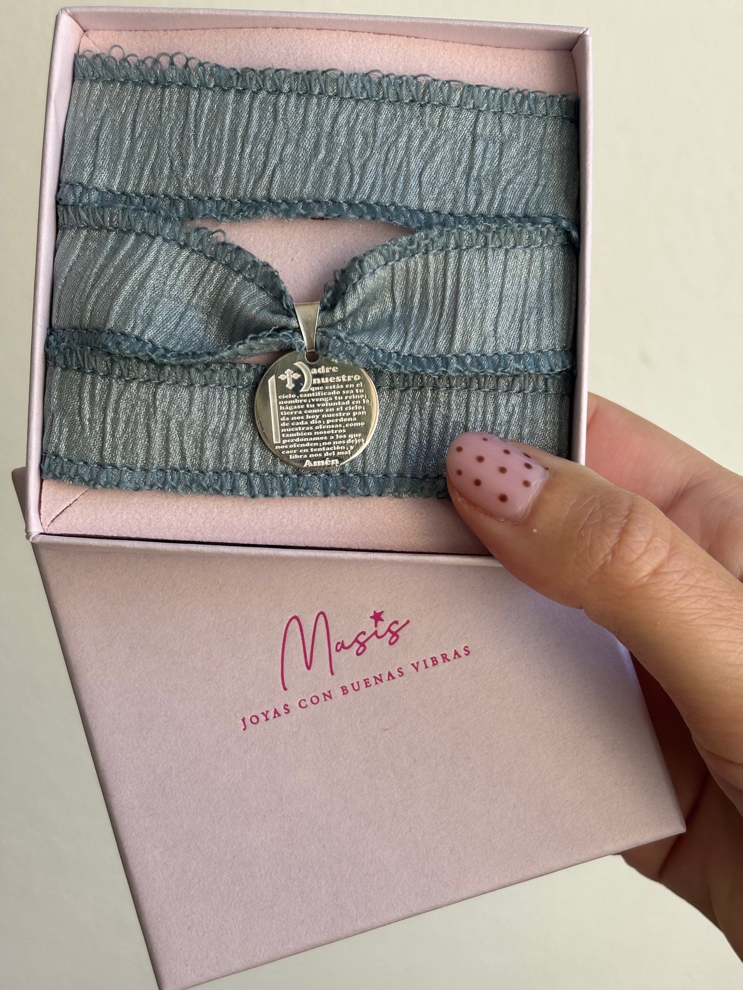 Medalla con Seda Padre Nuestro