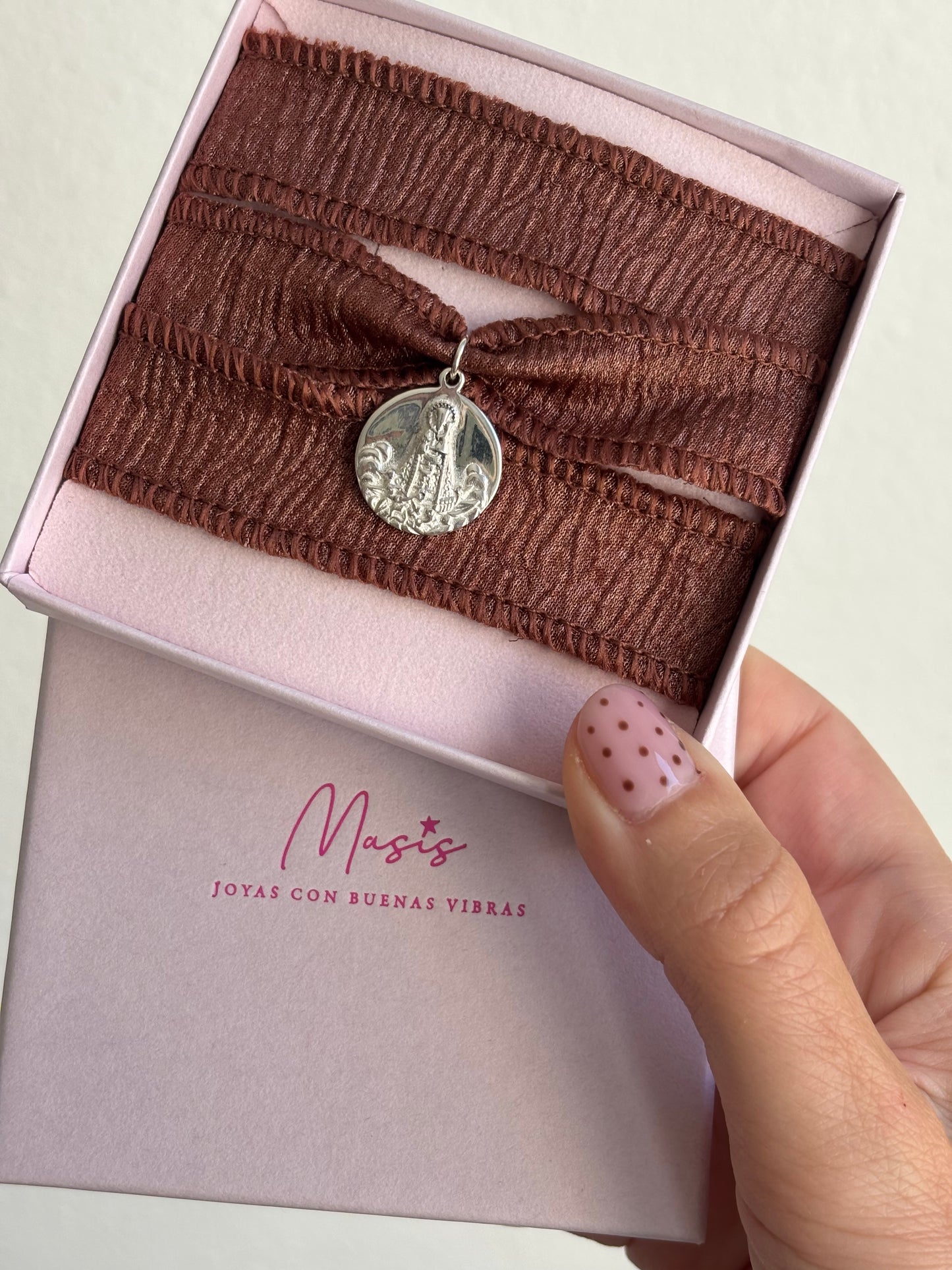 Medalla virgen de los desamparados