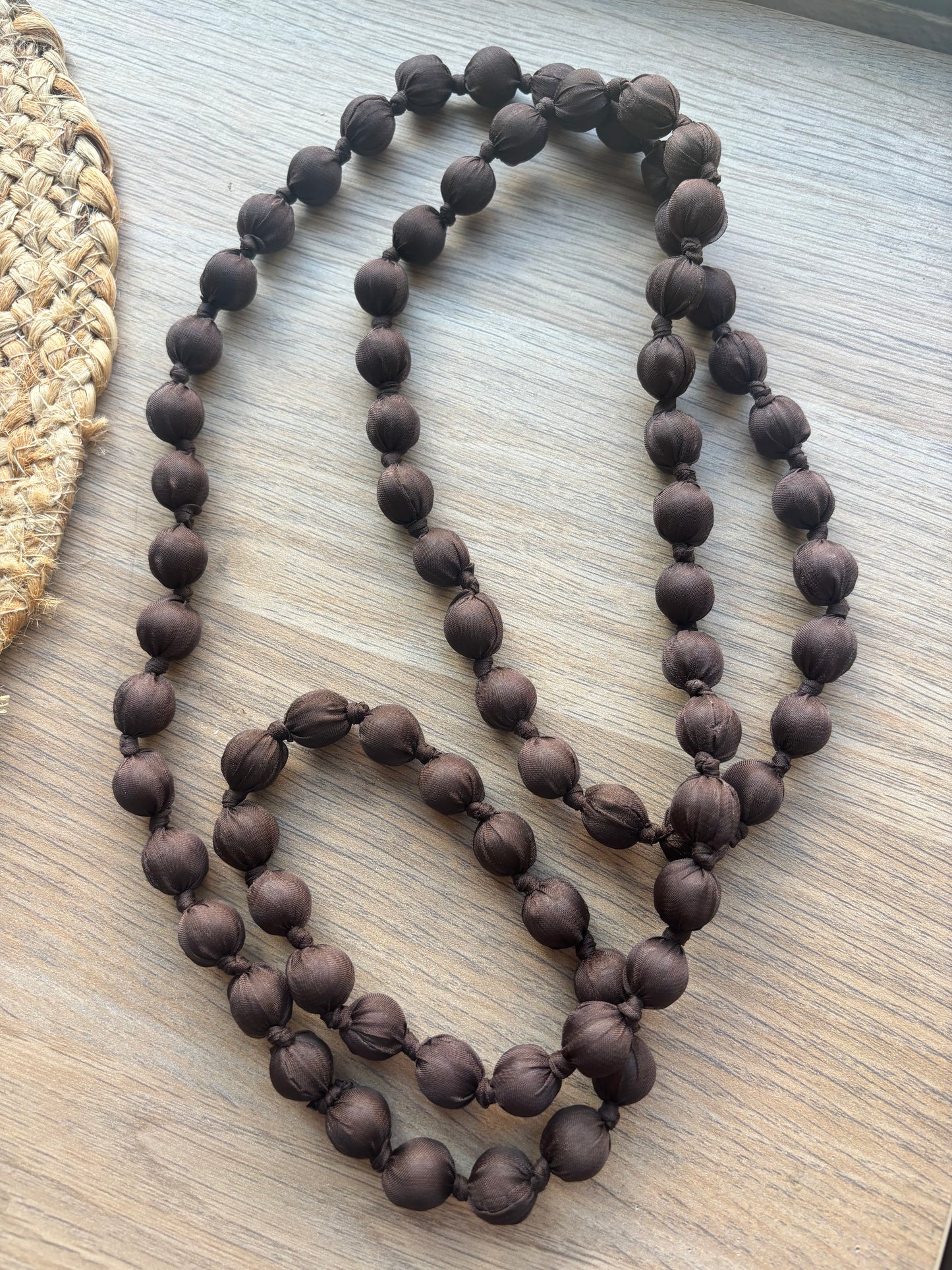 Collar multi posiciones chocolate