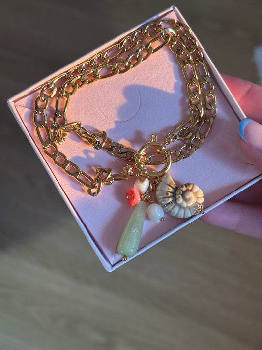 Collar luz de tarde